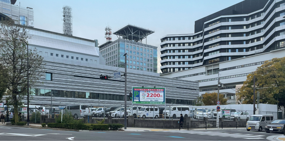 例:温泉地や観光地の近隣土地